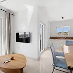 Awesome In With Wifi Apartment *